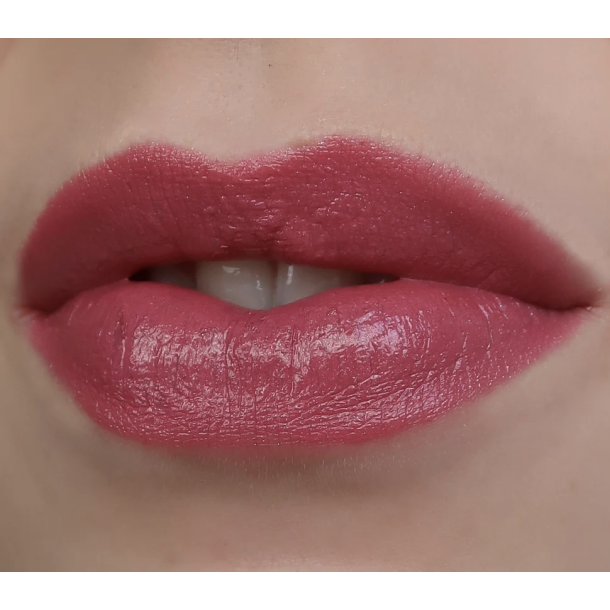 Sandstone Lipstick 47 Plum Kiss